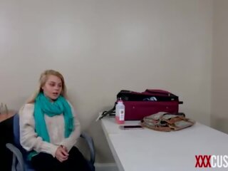 Xxxcustoms - oficer szantaży malutkie blondynka nastolatka